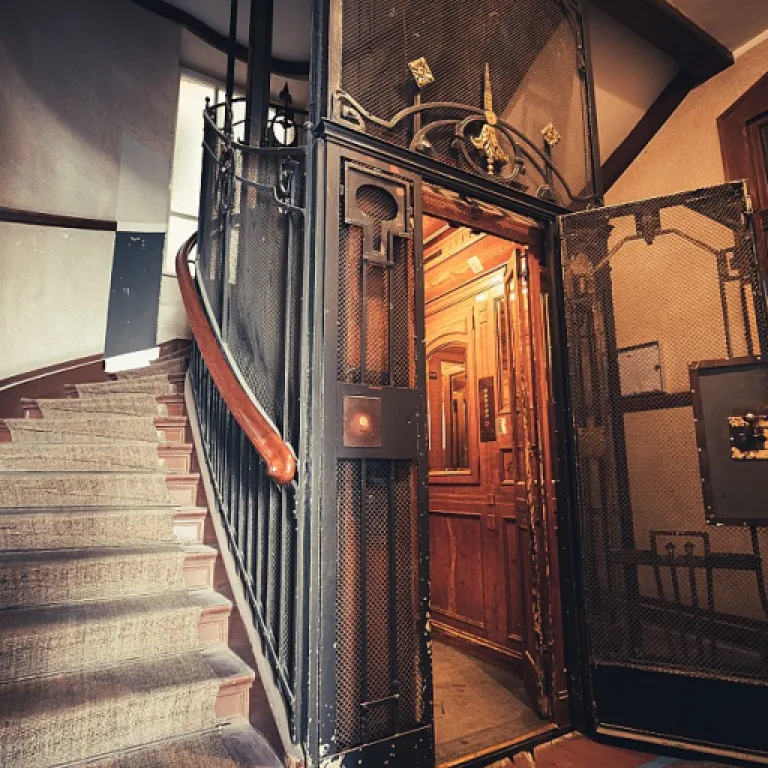 Pourquoi envisager une surcomplémentaire santé pour mieux protéger son logement